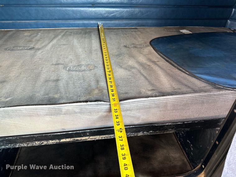 image for item DG4404 1990 Peterbilt 378 semi truck