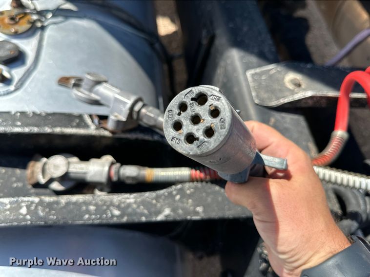 image for item DG4404 1990 Peterbilt 378 semi truck