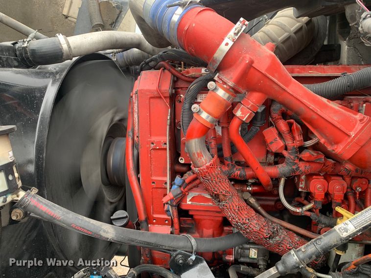 image for item DM7847 2005 International 9200i semi truck