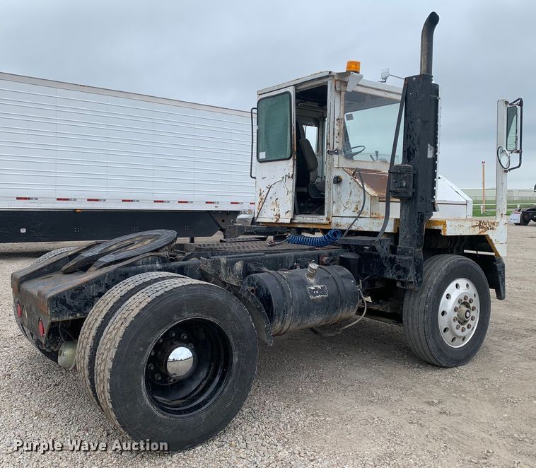 image for item DM7848 1993 Ottawa 30 yard truck