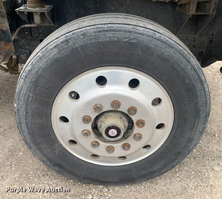 image for item DM7848 1993 Ottawa 30 yard truck