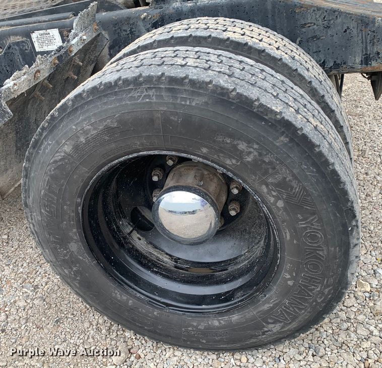 image for item DM7848 1993 Ottawa 30 yard truck