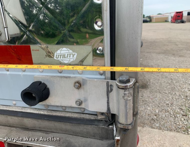 image for item DM7849 2015 Utility VS2RA refrigerated van trailer