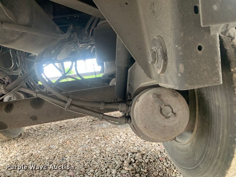 image for item DM7849 2015 Utility VS2RA refrigerated van trailer