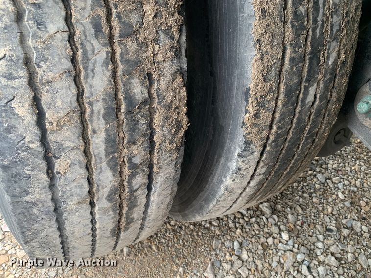 image for item DM7849 2015 Utility VS2RA refrigerated van trailer