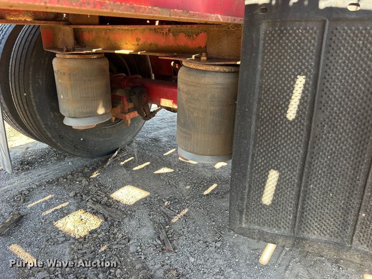 image for item DO1130 1990 Fruehauf  flatbed trailer