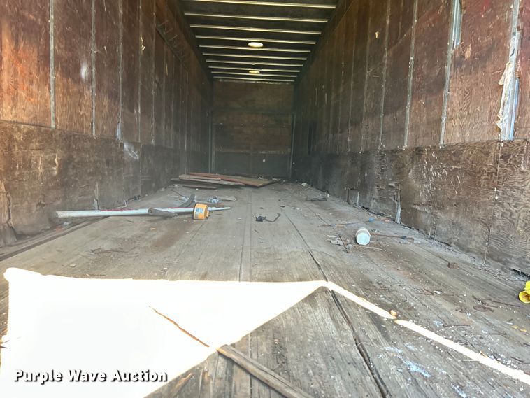 image for item DO1132 1969 Fruehauf  dry van trailer