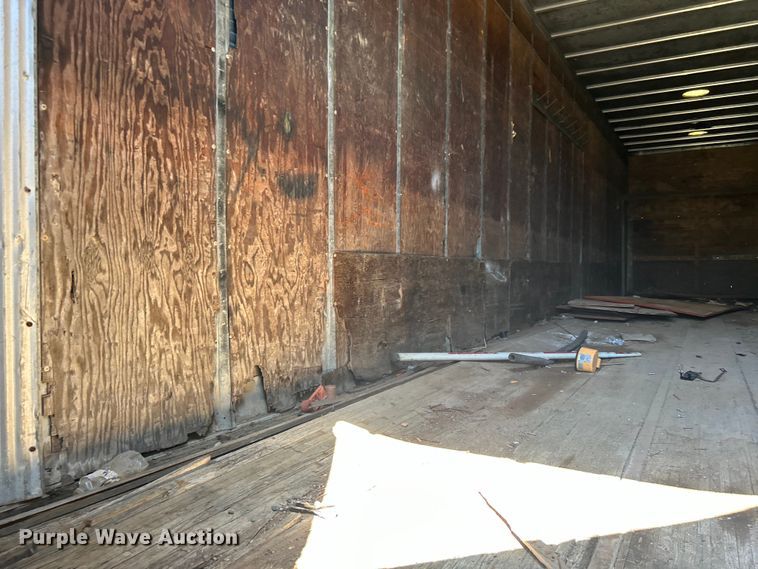 image for item DO1132 1969 Fruehauf  dry van trailer