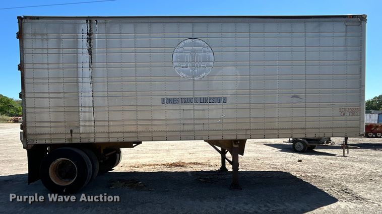 image for item DO1134 1970 American Trailers, Inc. dry van trailer