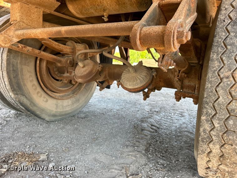 image for item DO1134 1970 American Trailers, Inc. dry van trailer