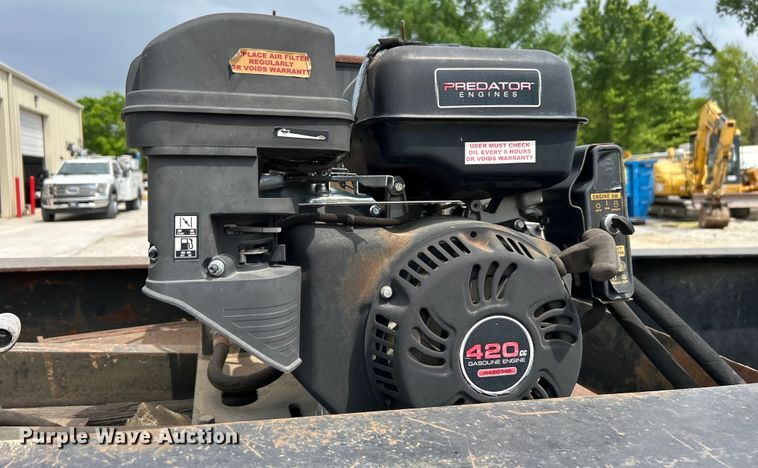 image for item DO1153 1989 Landoll Corp. lowboy equipment trailer