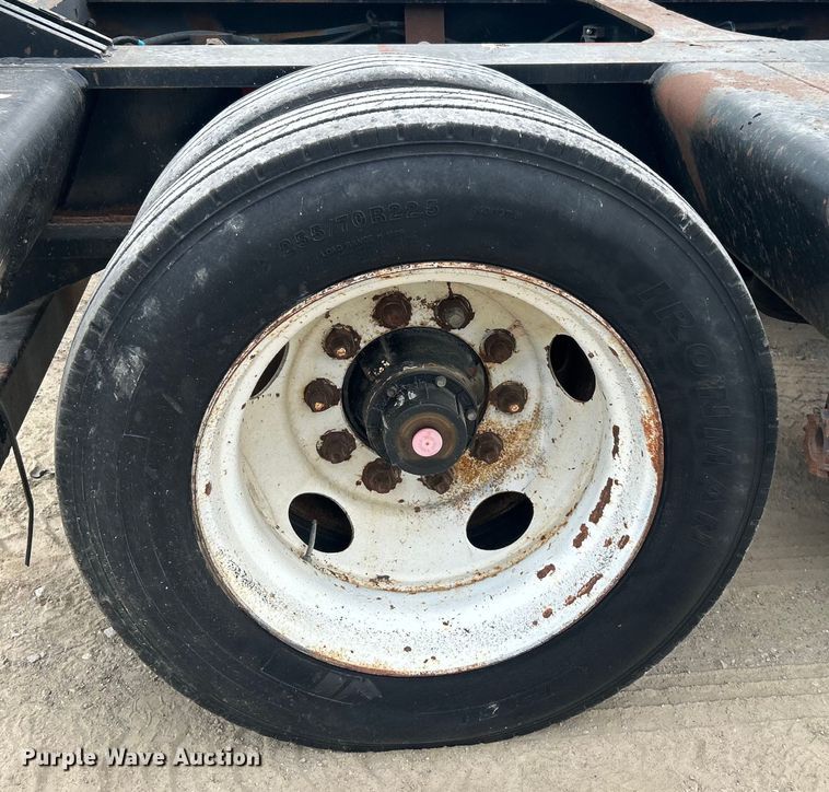 image for item DO1153 1989 Landoll Corp. lowboy equipment trailer