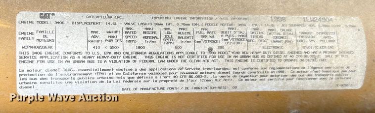 image for item DO1154 1999 Kenworth T800 semi truck