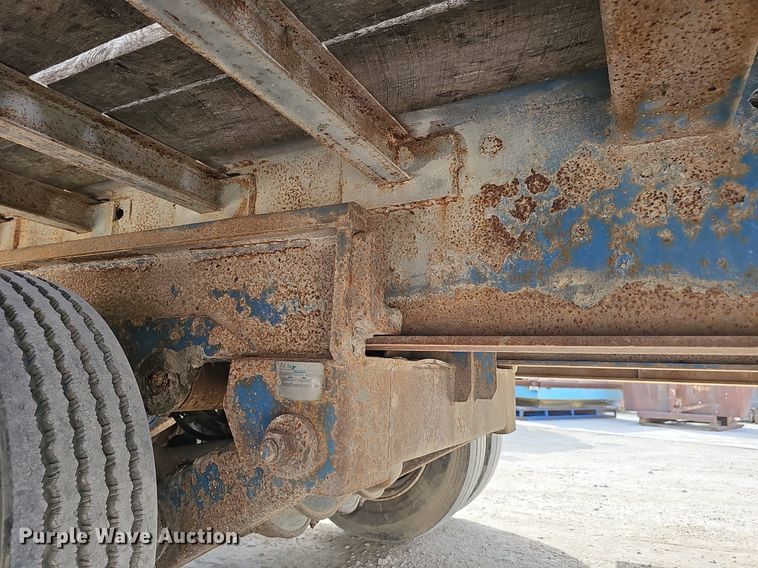 image for item DP0855 1999 Trail King TK70SA-462 drop deck trailer