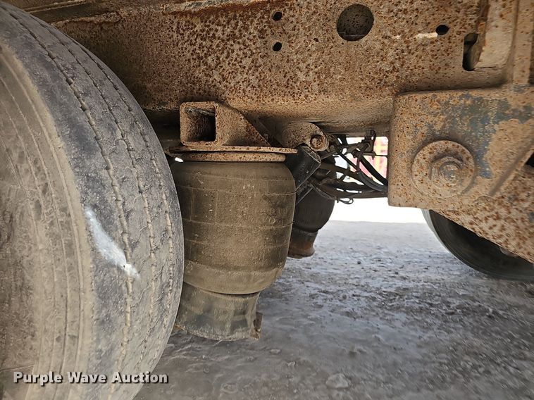 image for item DP0855 1999 Trail King TK70SA-462 drop deck trailer