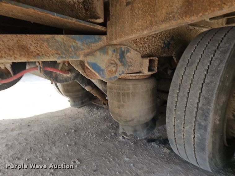 image for item DP0855 1999 Trail King TK70SA-462 drop deck trailer