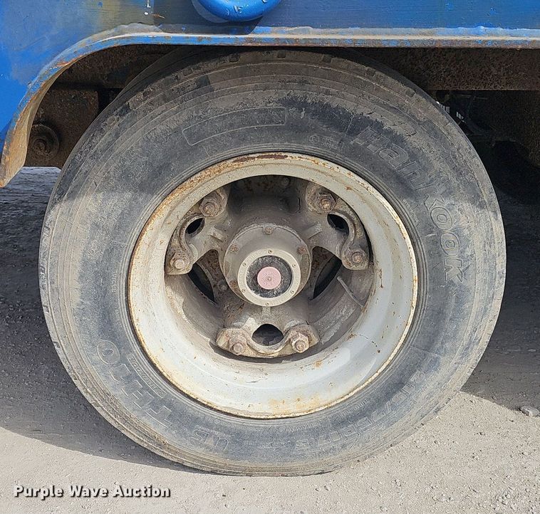 image for item DP0855 1999 Trail King TK70SA-462 drop deck trailer