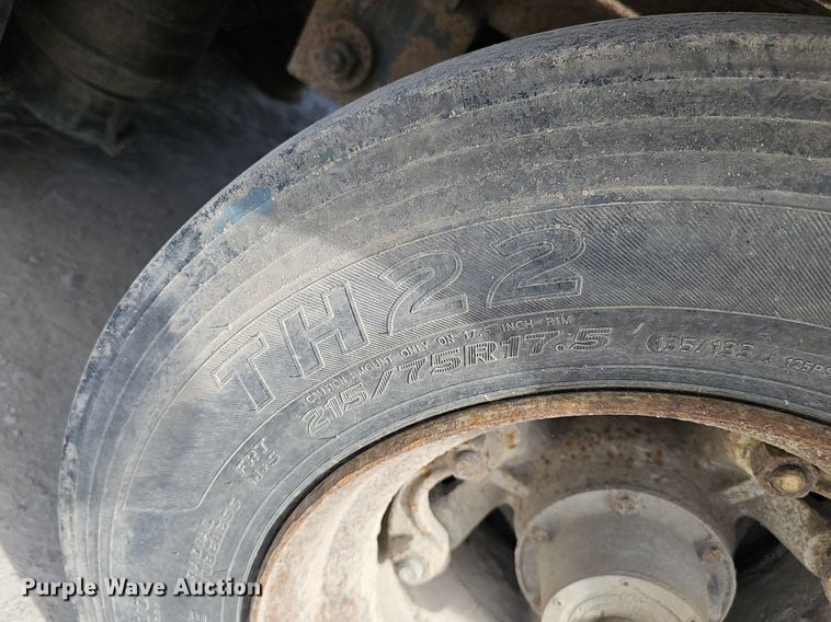 image for item DP0855 1999 Trail King TK70SA-462 drop deck trailer