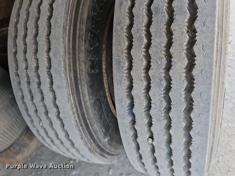 image for item DP0855 1999 Trail King TK70SA-462 drop deck trailer