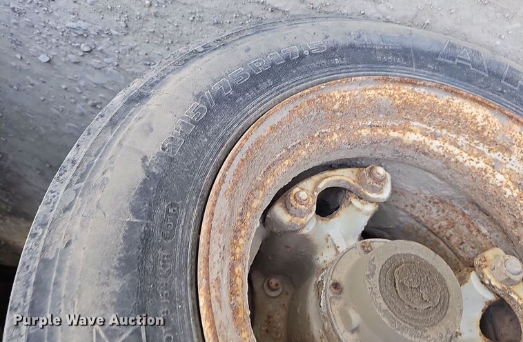 image for item DP0855 1999 Trail King TK70SA-462 drop deck trailer