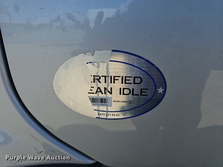 image for item DP0886 2015 Freightliner Cascadia  semi truck