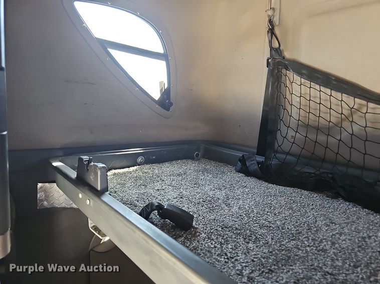 image for item DP0886 2015 Freightliner Cascadia  semi truck