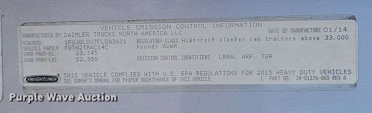 image for item DP0886 2015 Freightliner Cascadia  semi truck