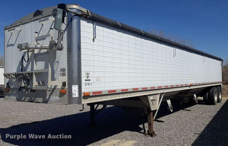 image for item DP2713 1997 Wilson  DWH-400 grain trailer