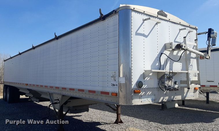 image for item DP2713 1997 Wilson  DWH-400 grain trailer
