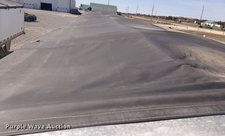 image for item DP2713 1997 Wilson  DWH-400 grain trailer