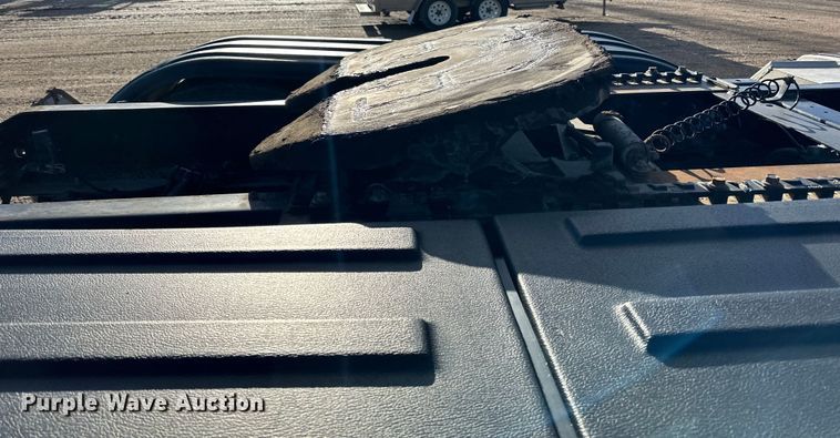 image for item DQ0818 2014 Volvo  VNL semi truck