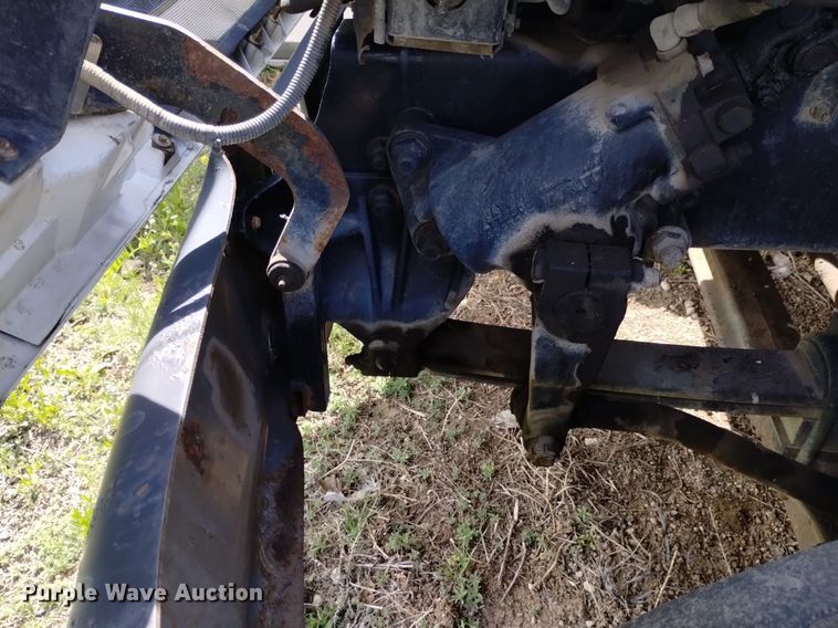 image for item DQ6098 2000 Sterling  L7500 semi truck