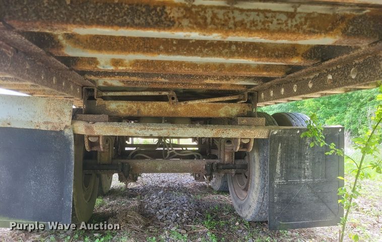 image for item DR4768 1998 Great Dane  7411TJW0A dry van trailer