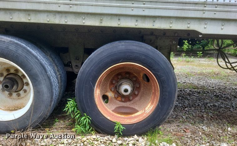 image for item DR4768 1998 Great Dane  7411TJW0A dry van trailer