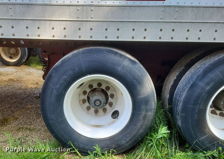 image for item DR4770 1989 Lufkin TFY-1PST dry van trailer