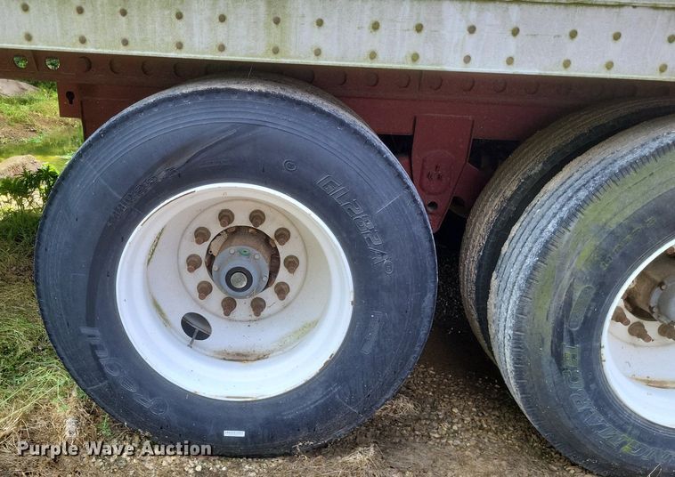 image for item DR4770 1989 Lufkin TFY-1PST dry van trailer