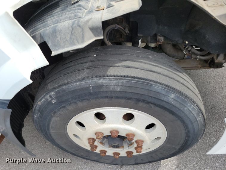 image for item DR7875 2008 Volvo VN Series semi truck