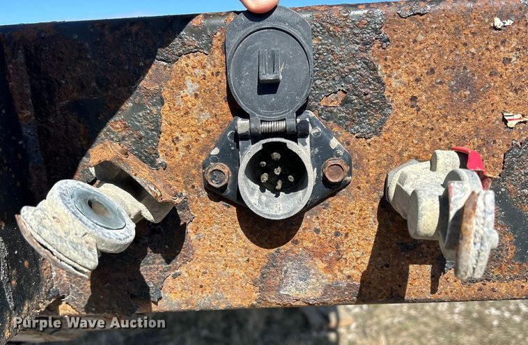 image for item DS0838 2006 Great Dane Freedom drop deck trailer