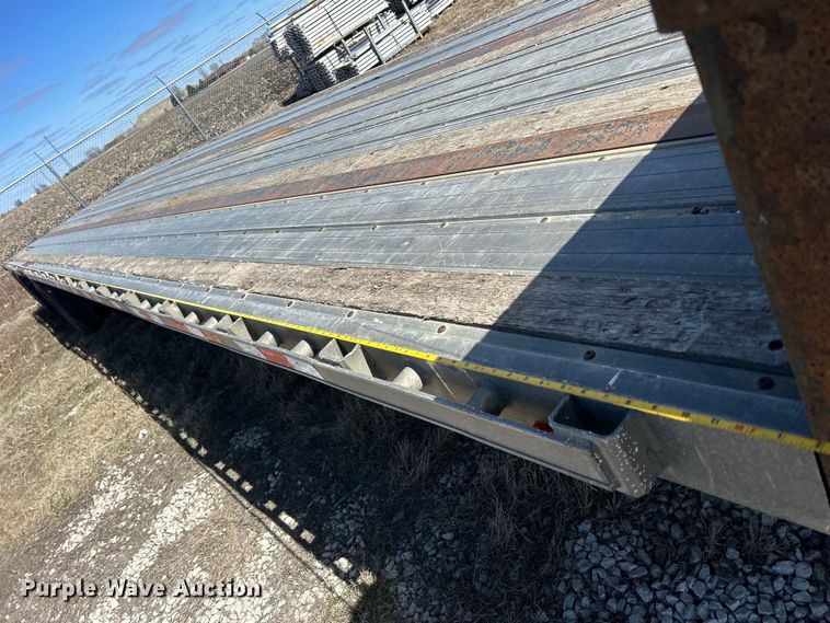 image for item DS0838 2006 Great Dane Freedom drop deck trailer