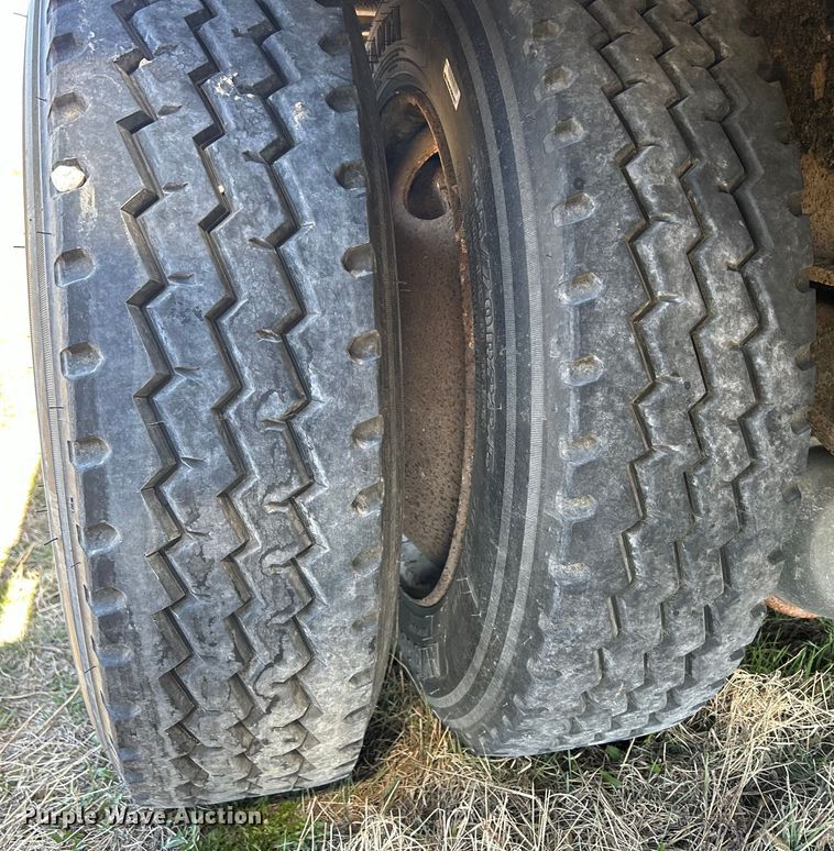 image for item DS0838 2006 Great Dane Freedom drop deck trailer