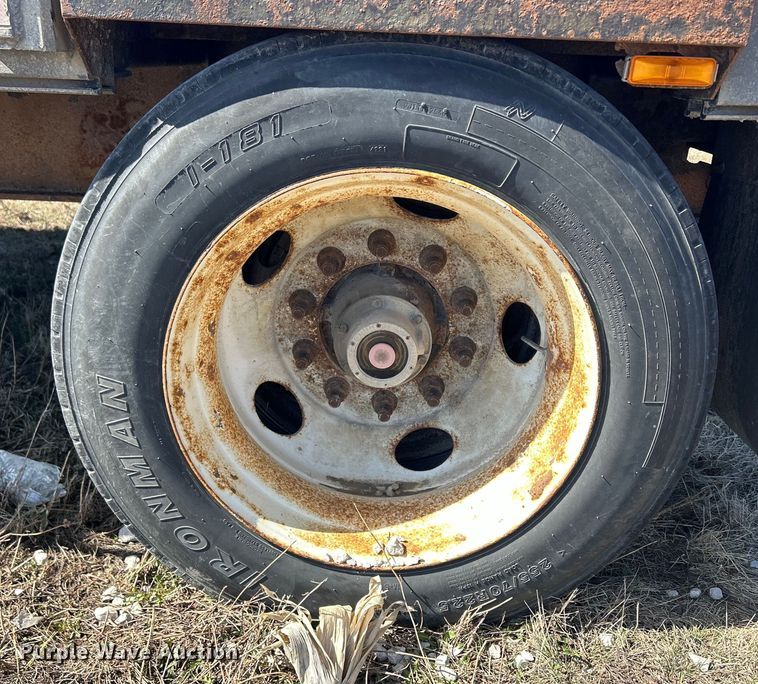 image for item DS0838 2006 Great Dane Freedom drop deck trailer