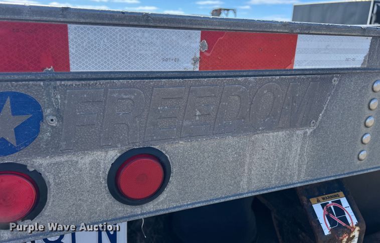 image for item DS0838 2006 Great Dane Freedom drop deck trailer