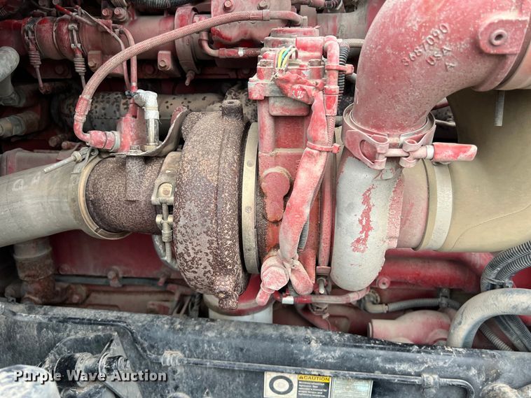 image for item DS3027 2017 Kenworth T680 semi truck