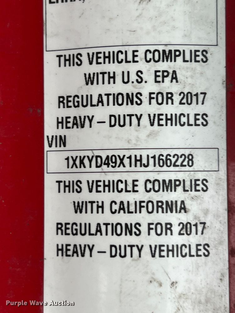 image for item DS3027 2017 Kenworth T680 semi truck