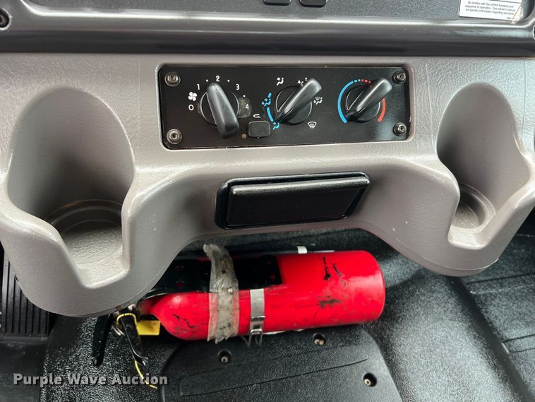 image for item DS3028 2018 Freightliner  M2 106 hook lift truck