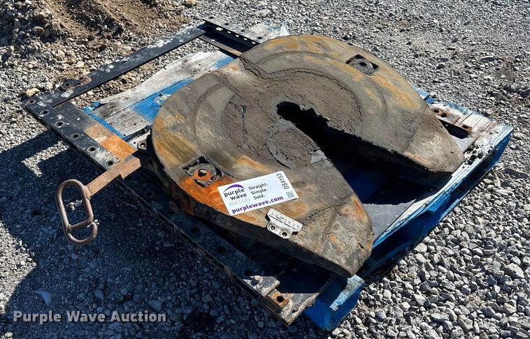 image for item DS4153 Jost  fifth wheel hitch