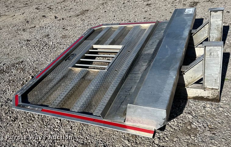 image for item DS4154 Sturdy-Lite headache rack 