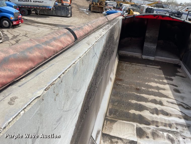 image for item DS5466 1987 Dorsey end dump trailer