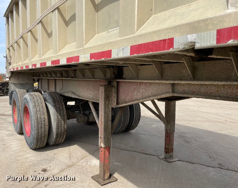 image for item DS5466 1987 Dorsey end dump trailer