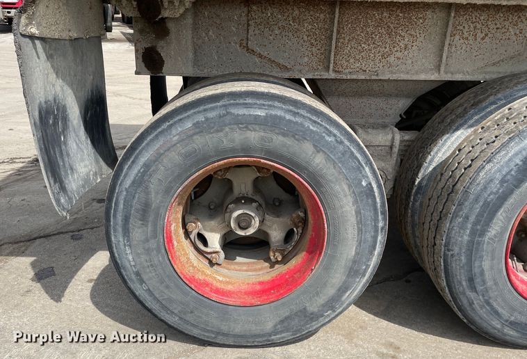 image for item DS5466 1987 Dorsey end dump trailer